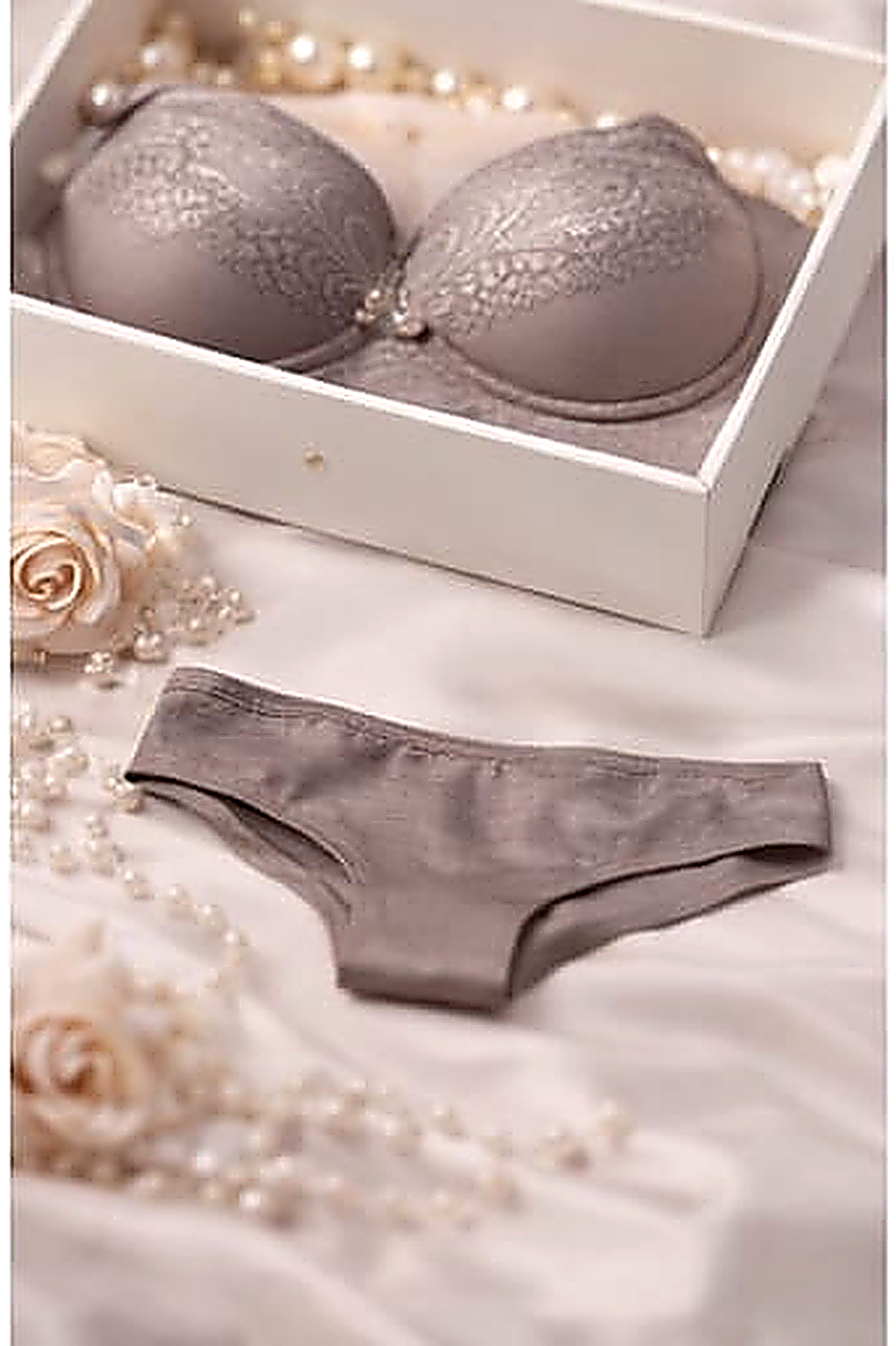 DMORA Lace Comfort Full-Support Bra