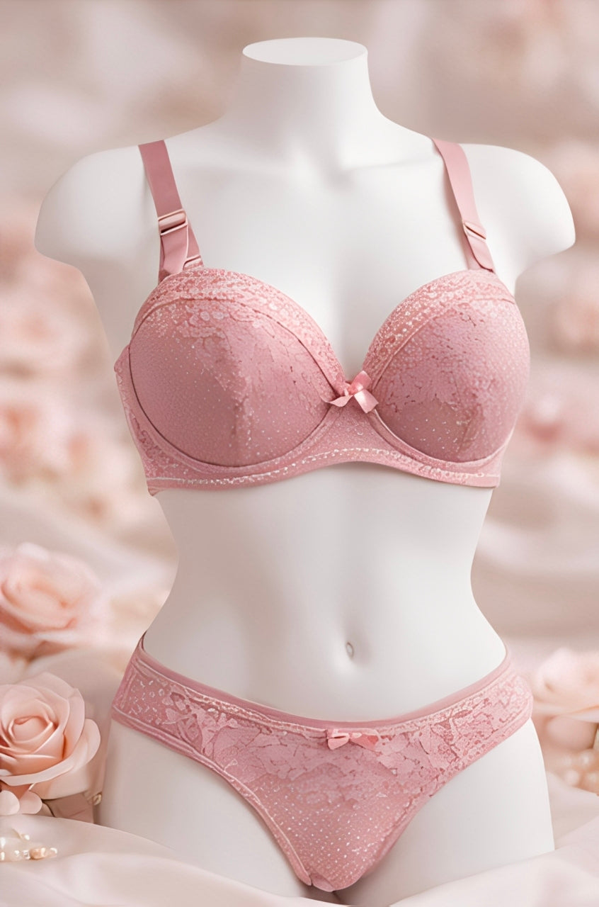 DMORA Elegant Lace Lingerie Set