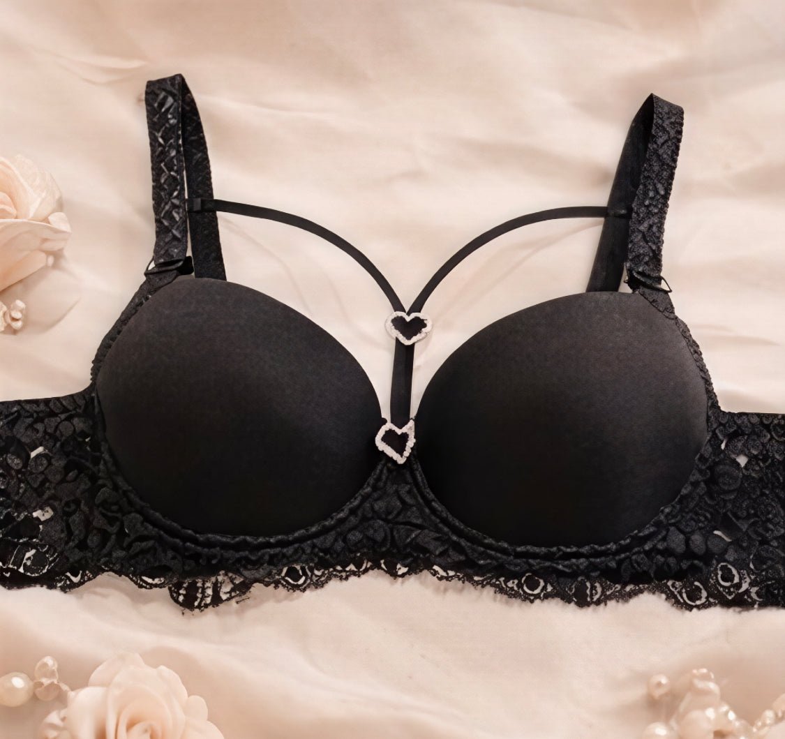 DMORA Heartline Lace Lingerie Set - My Store 5